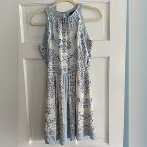 BCBG MAXAZRIA blue and white high kneck dress